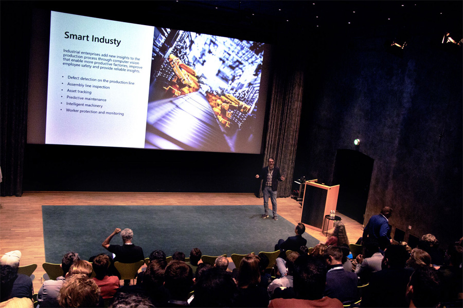 syntheticAIdata presented at The Nordic AI Young Researcher Symposium (Nordic AI Meet 2023) syntheticAIdata presented at The Nordic AI Young Researcher Symposium (Nordic AI Meet 2023)
